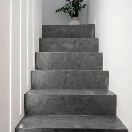 Tour Eiffel - Champ De Mars Exquisite 3bd 3bth 公寓 *