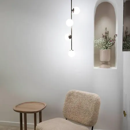 Tour Eiffel - Champ De Mars Exquisite 3bd 3bth Paris