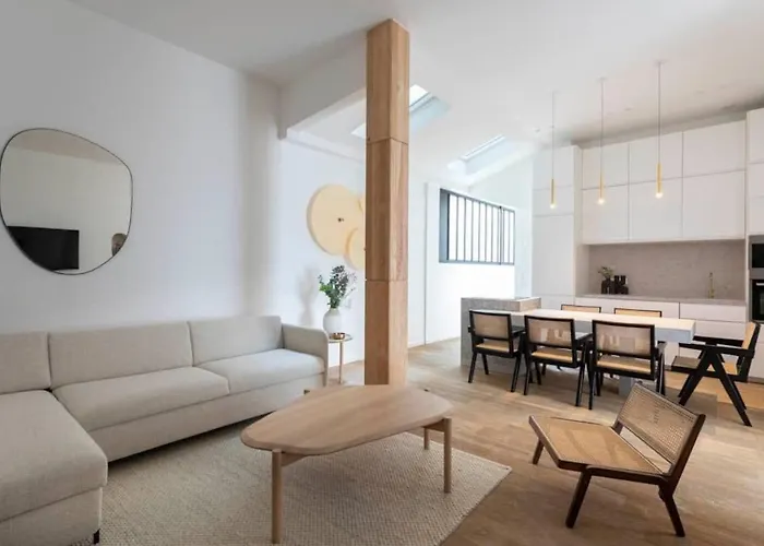 Tour Eiffel - Champ De Mars Exquisite 3bd 3bth