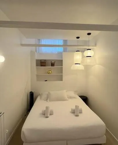 Tour Eiffel - Champ De Mars Exquisite 3bd 3bth Apartment Paris