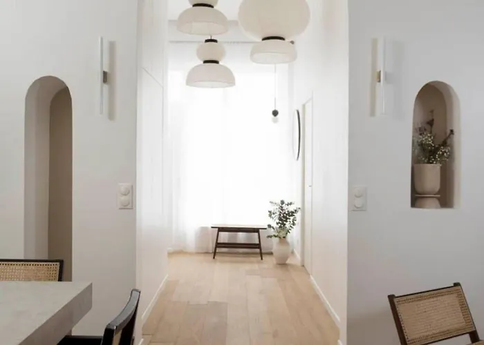 Tour Eiffel - Champ De Mars Exquisite 3bd 3bth * 巴黎