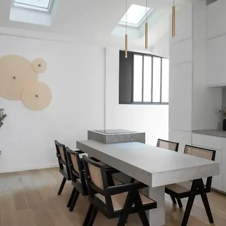 Tour Eiffel - Champ De Mars Exquisite 3bd 3bth Apartman